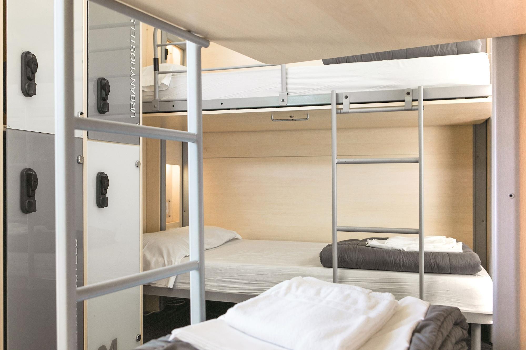 Urbany Hostel Barcelona Exterior photo