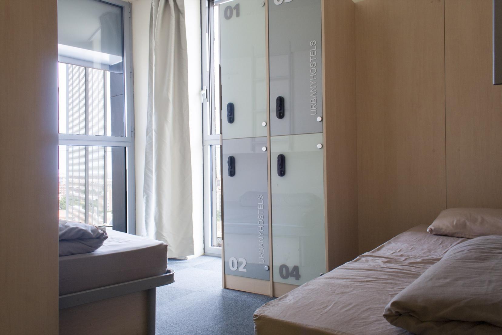 Urbany Hostel Barcelona Exterior photo